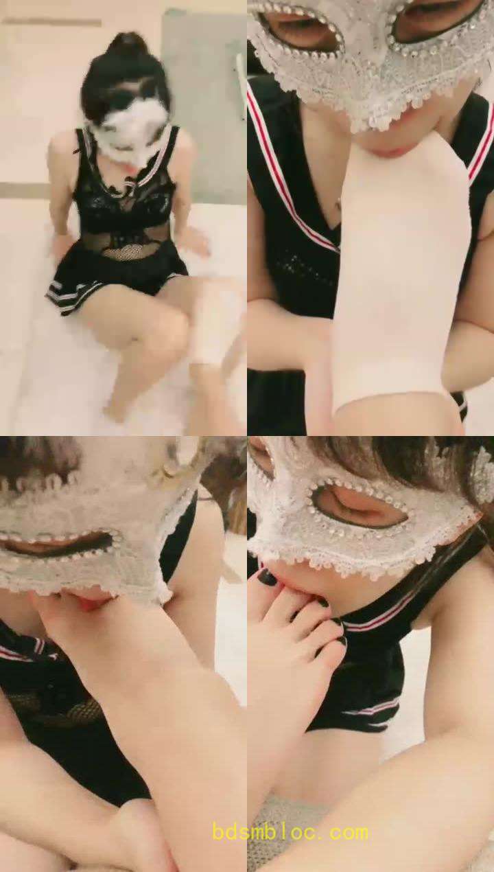 【婳儿M】 女主发现小m在家偷玩 怒了。