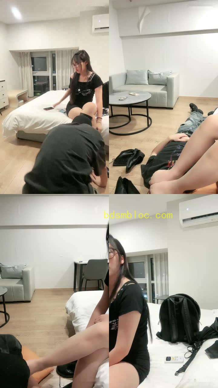 【小九斯s】男模的屈辱时刻，闻靴子清理鞋底
