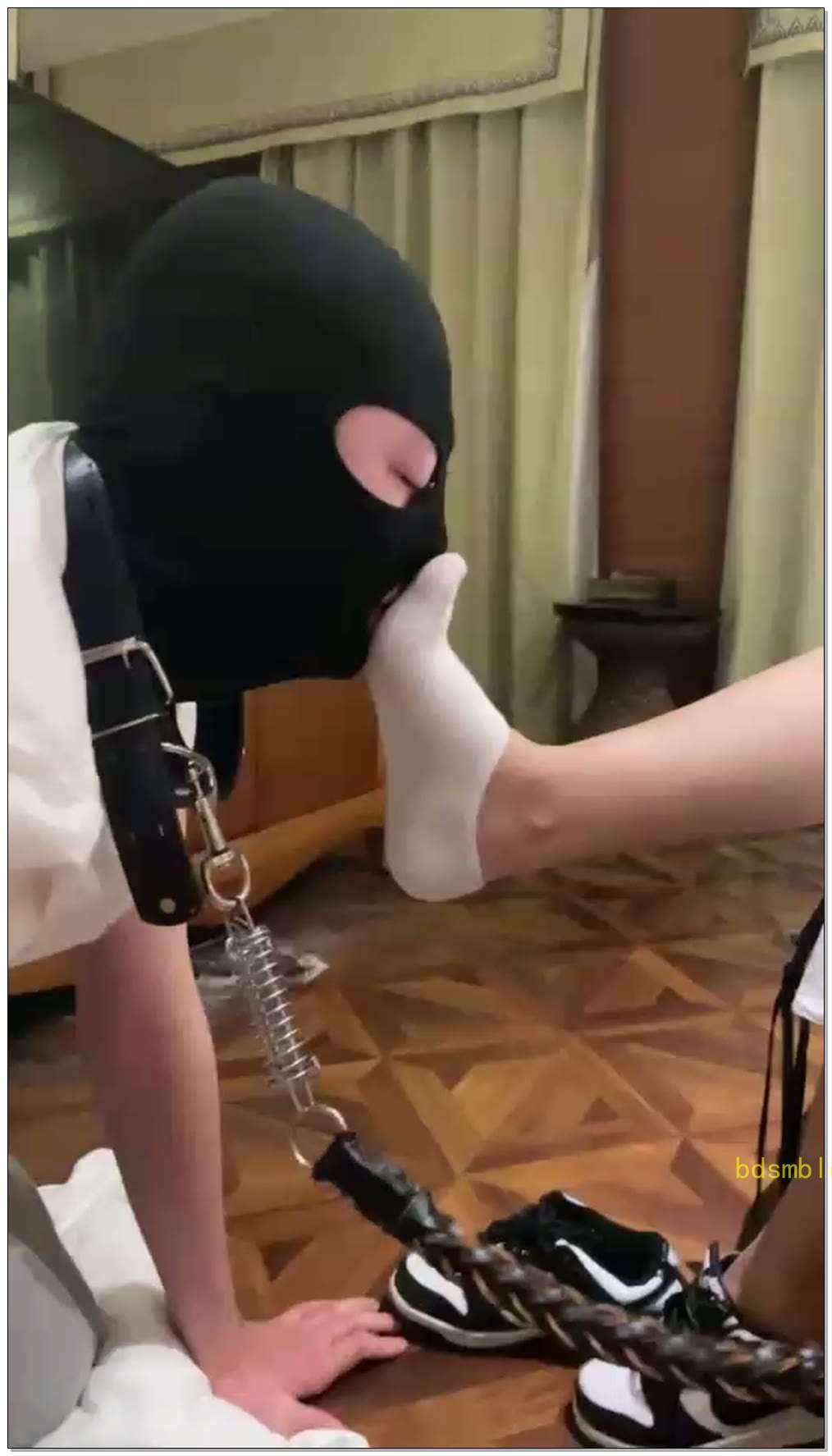 【关关S】踩手骑马钻胯舔脚